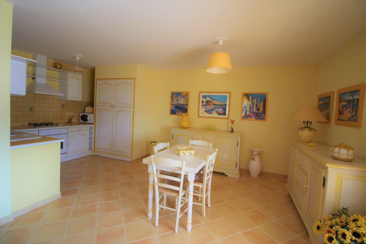 Residence U Melu Grand T3 Jaune A L'Etage Тьючча Экстерьер фото